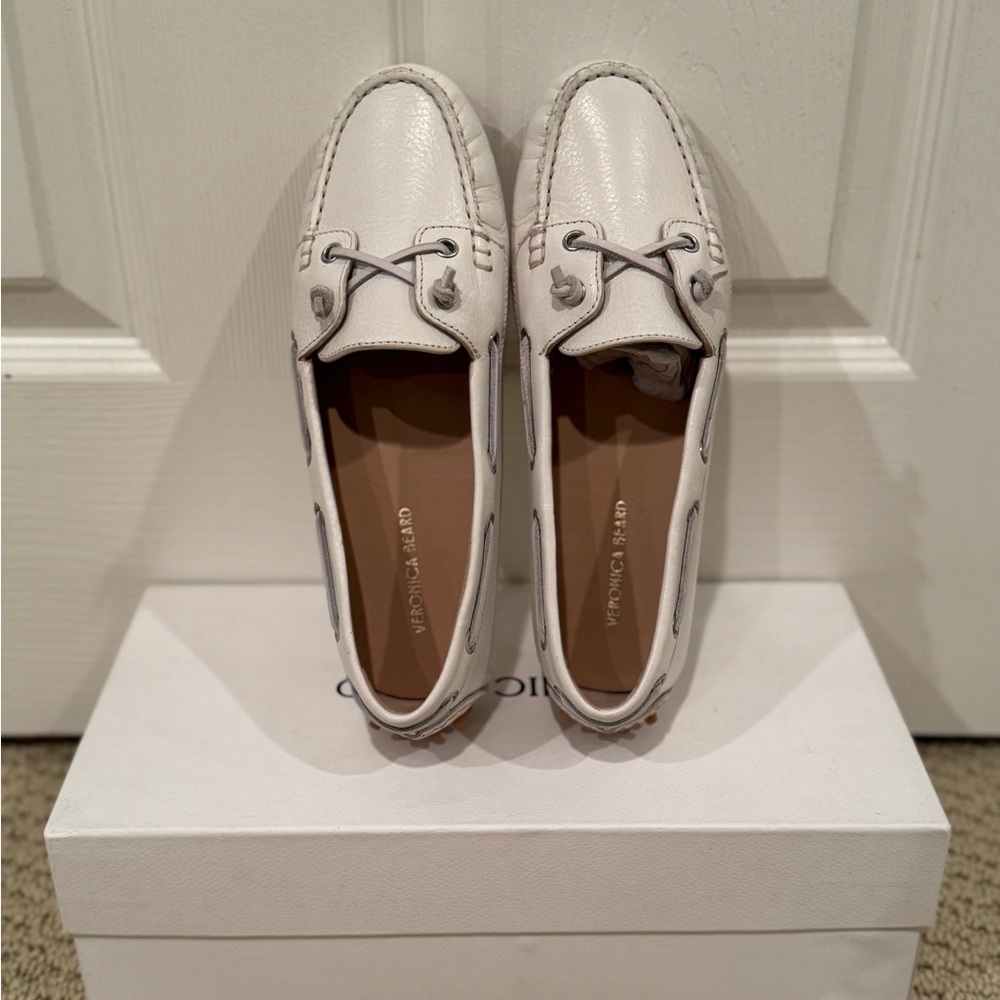 Veronica Beard White Leather Loafers